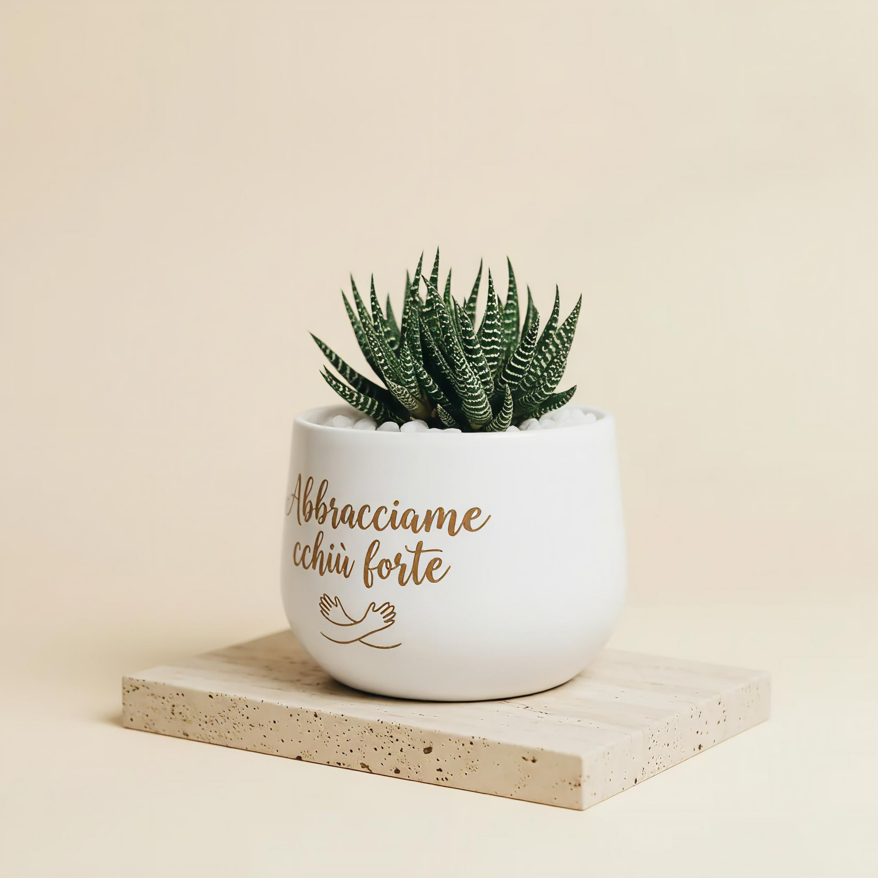 Abbracciame cchiù forte